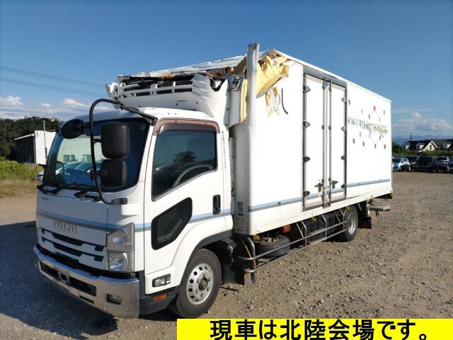 2017 Isuzu Forward Reitou Reizou auction photo 4