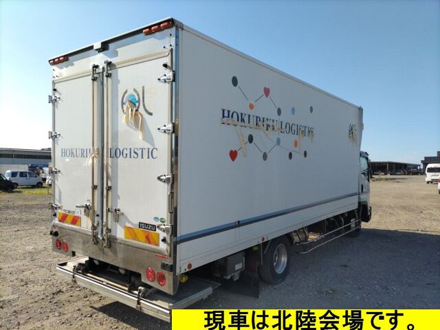 2017 Isuzu Forward Reitou Reizou auction photo 5