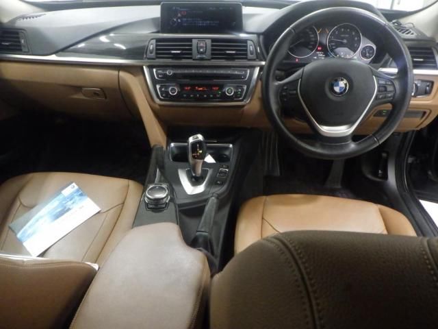 2013 BMW 3 Series 335iGT ラグジュアリー auction photo 3