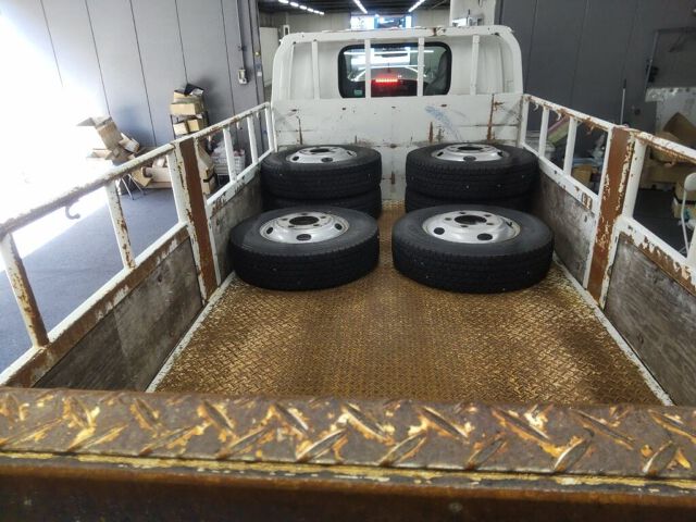 2016 Isuzu Elf P Gate auction photo 6