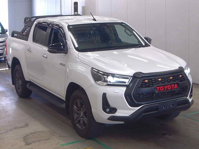 Japan Auction Vehicles 8 2024 Toyota Hilux Z 4WD auction photo