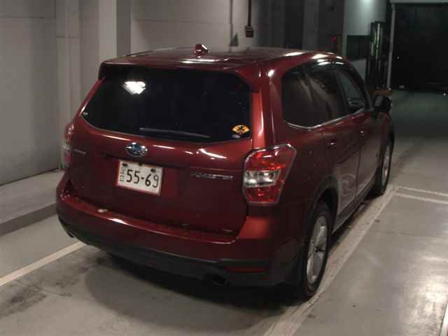 2015 Subaru Forester 2.0i-L auction photo 5