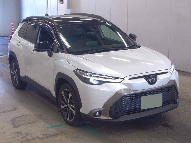 Japan Auction Vehicles 8 2024 Toyota Corolla Cross ハイブリッドZ 4WD auction photo