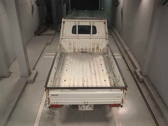 2011 Toyota タウンエース トラック DX auction photo 7