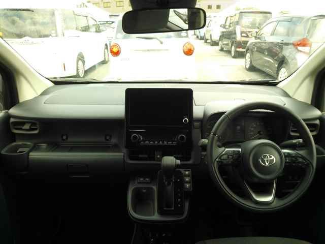 2024 Toyota Sienta auction photo 8