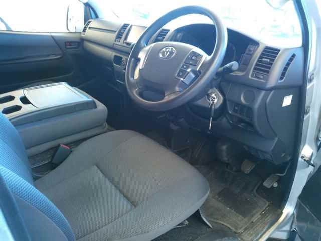 2021 Toyota Hiace Wheelchair, Type B auction photo 3