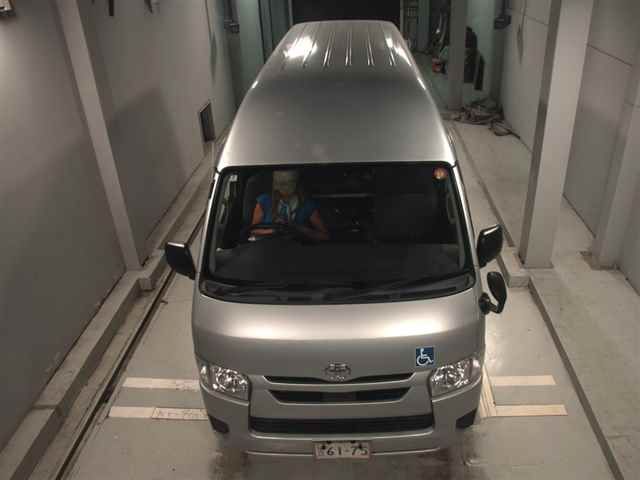 2021 Toyota Hiace Wheelchair, Type B auction photo 6