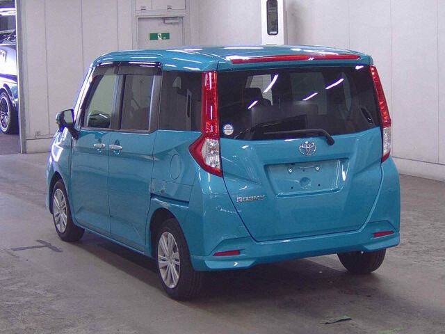 2025 Toyota Roomy G-T auction photo 2