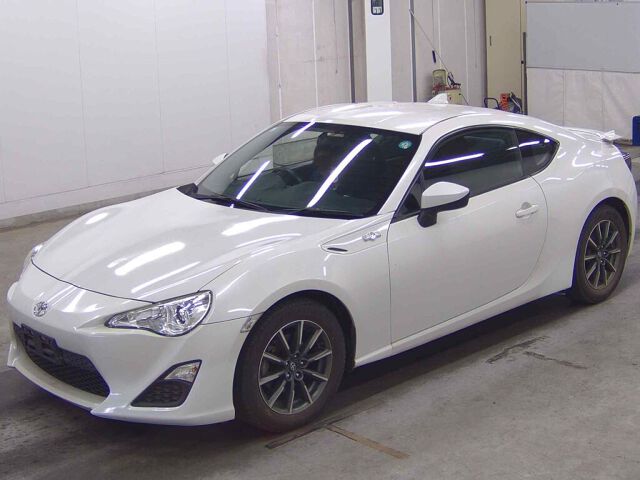 2015 Toyota 86 G auction photo 4