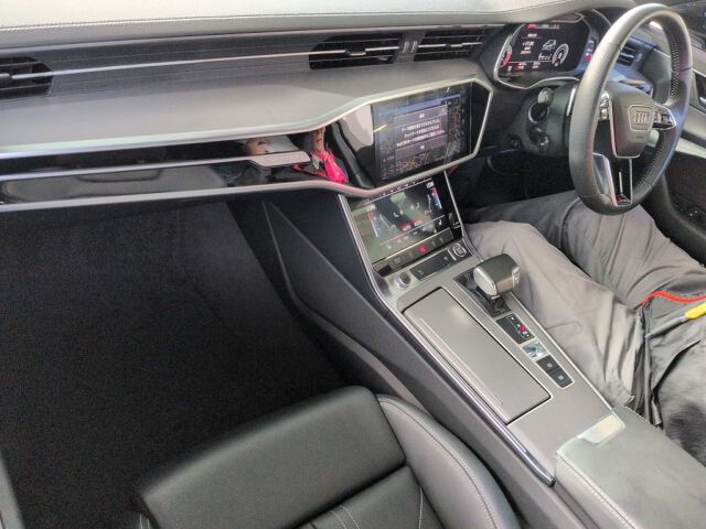 2019 Audi A6 55TFSIクワトロSライ 4WD auction photo 3