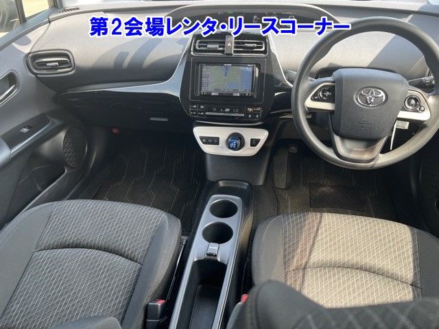 2017 Toyota Prius E auction photo 3