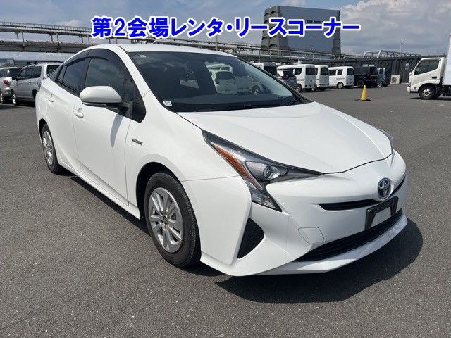 Japan Auction Vehicles 9 2017 Toyota Prius E auction photo