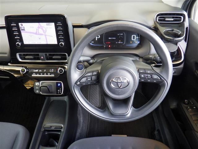 2021 Toyota Aqua X auction photo 5
