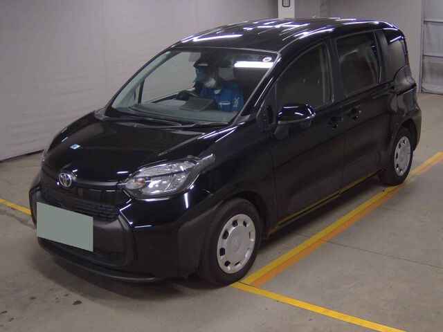 2022 Toyota Sienta X auction photo 4