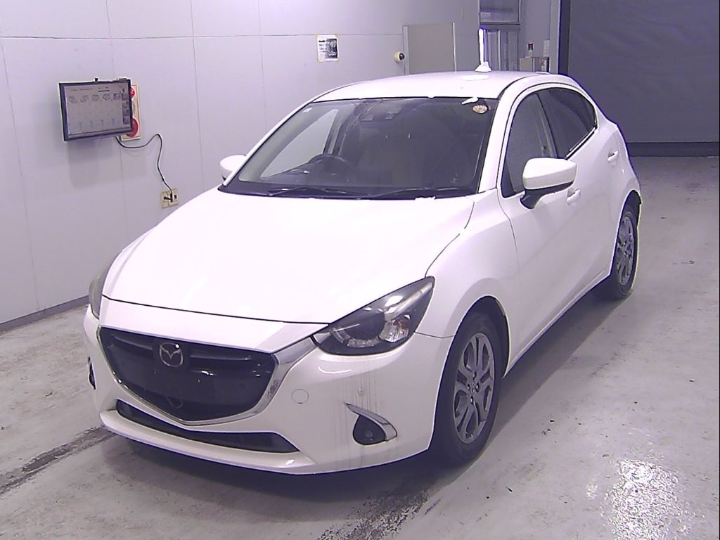 2017 Mazda Demio XDテーラードブラウン auction photo 4