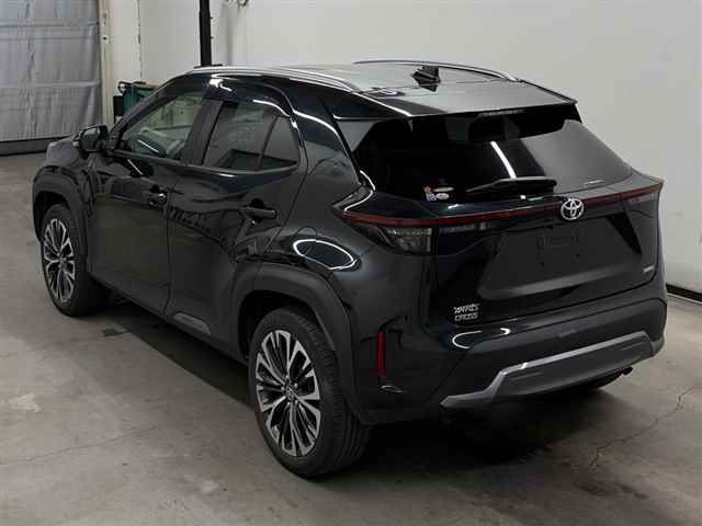 2023 Toyota Yaris Cross Zアドベンチャー 4WD auction photo 2