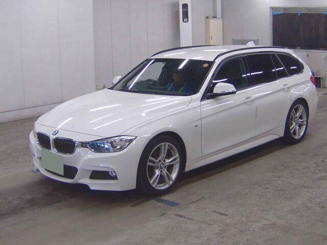 2014 BMW 3 Series 320DツリングMスポ auction photo 4