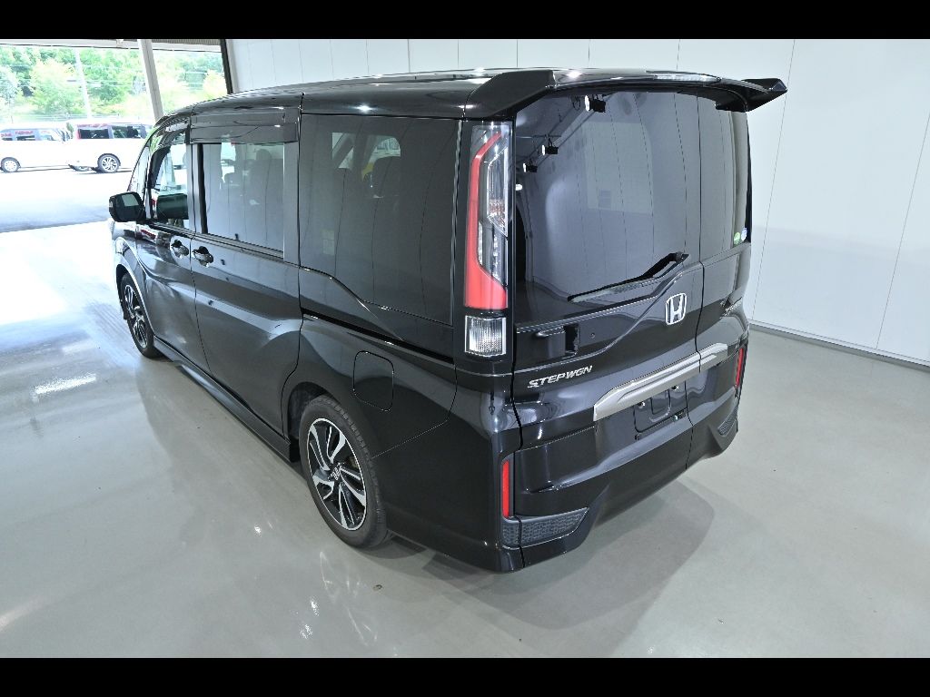 2021 Honda Stepwgn Cool Spirit Honda Sensing (7 seats) auction photo 5