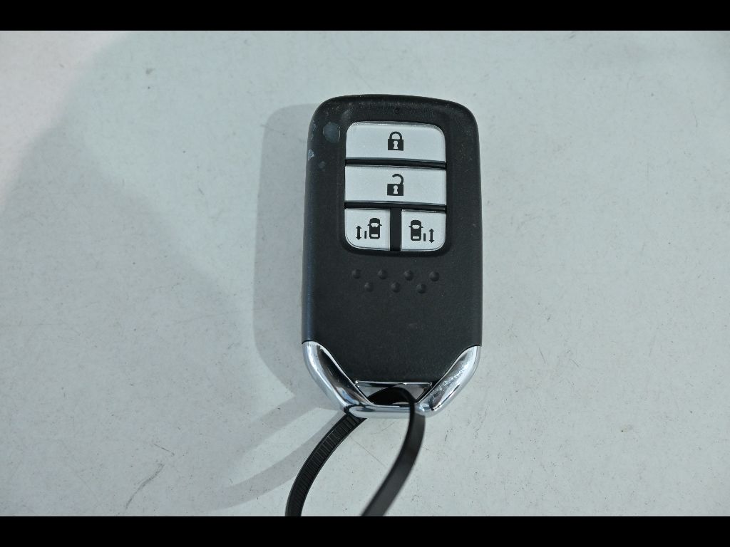 2021 Honda Stepwgn Cool Spirit Honda Sensing (7 seats) auction photo 13