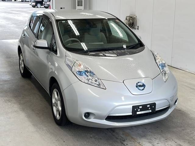 2012 Nissan Leaf X auction photo 4