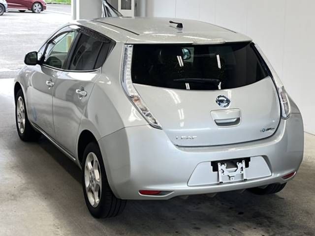 2012 Nissan Leaf X auction photo 5