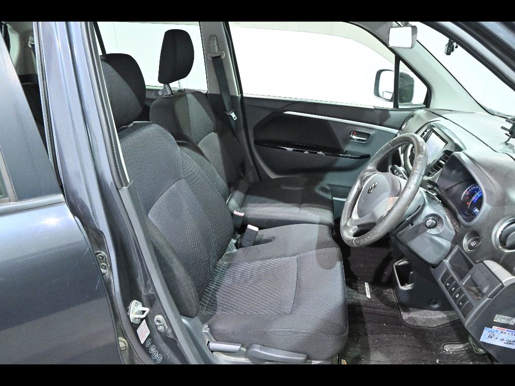 2013 Suzuki Wagon R 4WD スティングレーT auction photo 6
