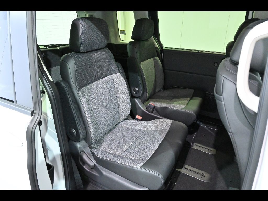 2026 Honda Freed 4WD エアーEX 6人 auction photo 7