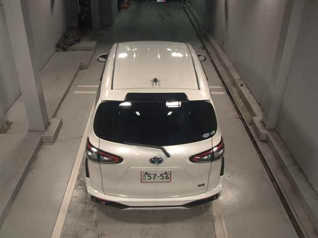 2016 Toyota Sienta Hybrid G auction photo 7