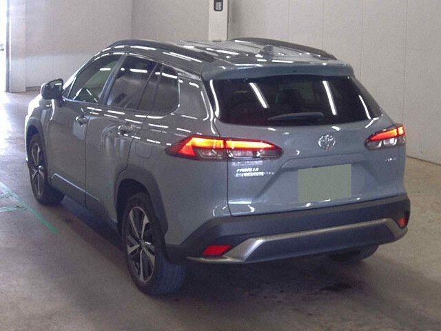 2024 Toyota Corolla Cross ハイブリッドZ auction photo 2