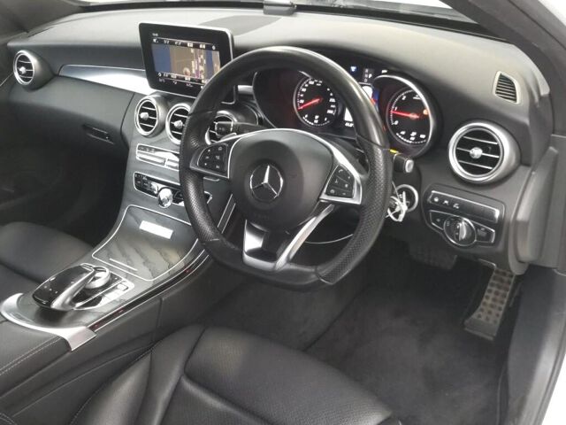 2017 Mercedes-Benz C-Class C220D Laureus ED auction photo 3