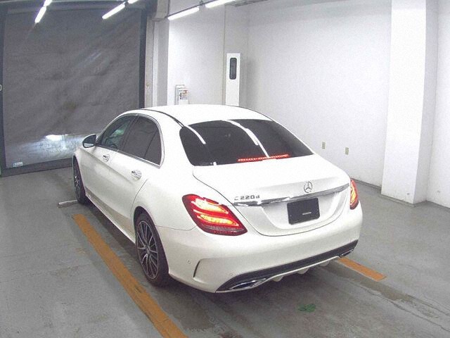 2017 Mercedes-Benz C-Class C220D Laureus ED auction photo 2