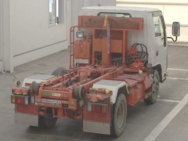 2019 Isuzu Elf Container-only vehicle auction photo 2