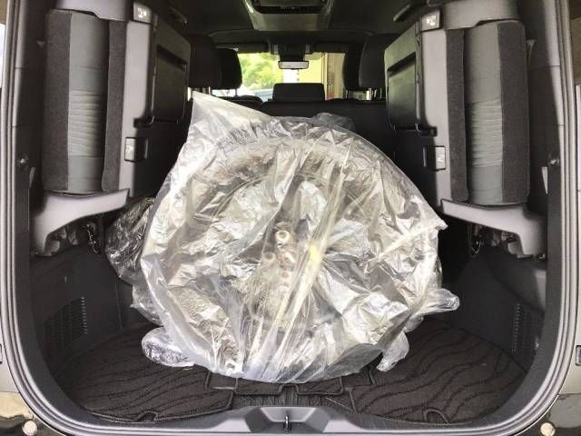 2025 Toyota Alphard X 4WD auction photo 7