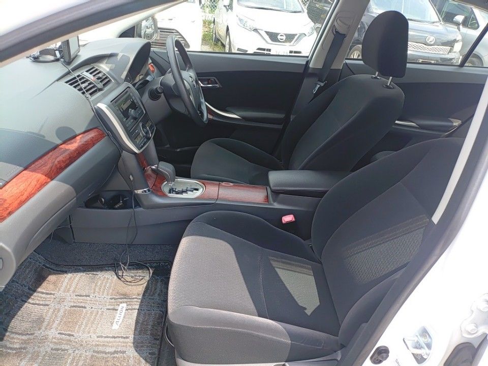 2011 Toyota Allion auction photo 16