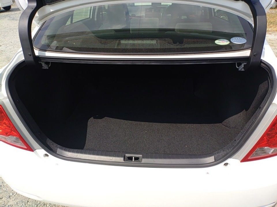 2011 Toyota Allion auction photo 8