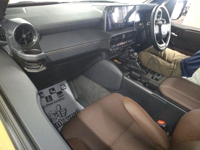 2025 Toyota Land Cruiser 250 ZX 4WD auction photo 3