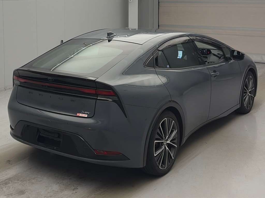 2023 Toyota Prius Z auction photo 2