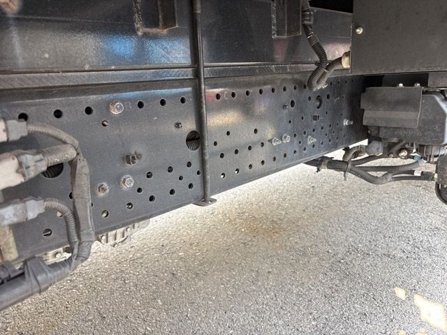 2018 Nissan Diesel コンドル Van auction photo 11