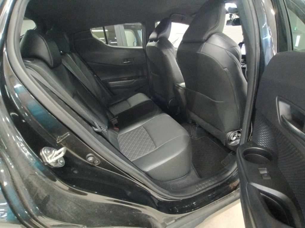 2021 Toyota C-HR G-T Mode Nero Safety Plus 2 auction photo 12