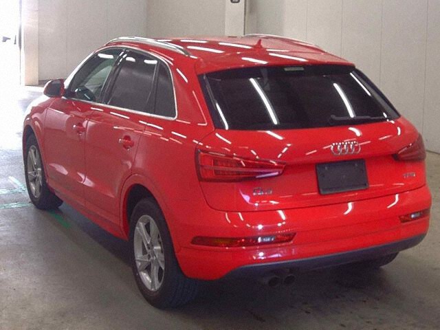 2015 Audi Q3 1.4TFSIスポーツ auction photo 2