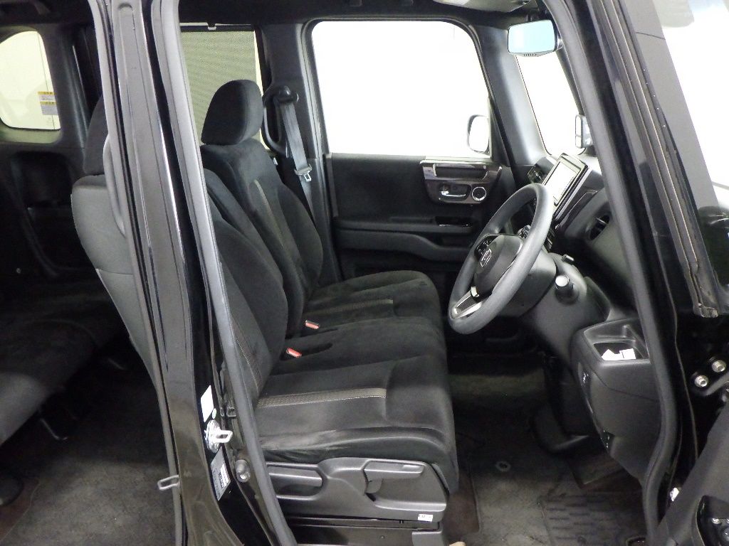 2017 Honda N-BOX Custom G L Honda Sensing auction photo 6