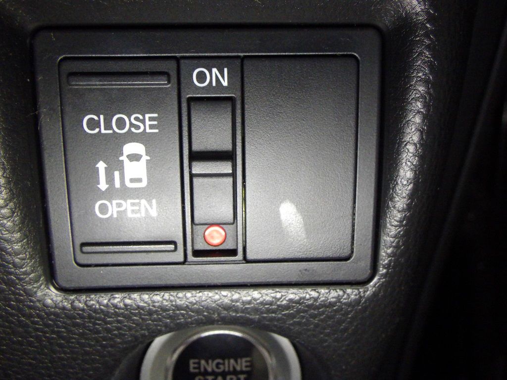 2017 Honda N-BOX Custom G L Honda Sensing auction photo 12