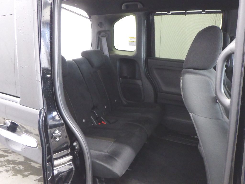 2017 Honda N-BOX Custom G L Honda Sensing auction photo 7