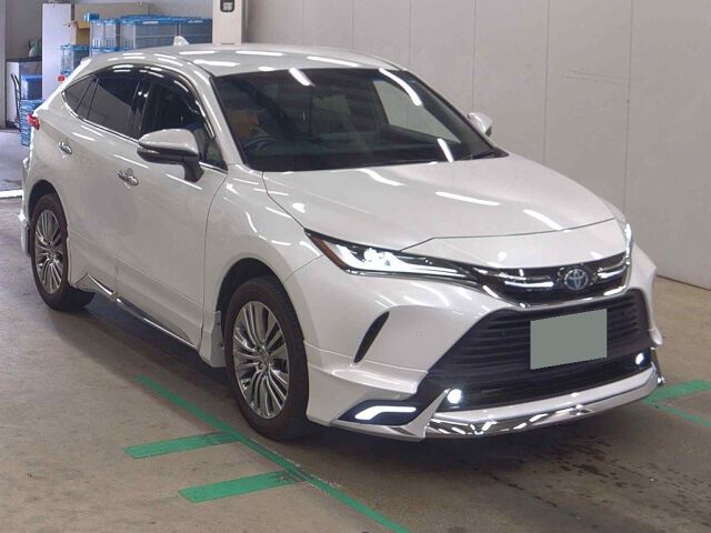 2024 Toyota Harrier Z Japan auction vehicle