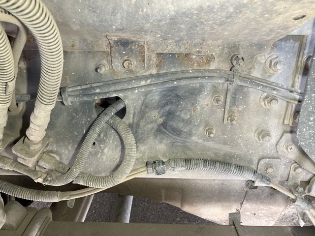2015 Nissan Diesel UD dump auction photo 10