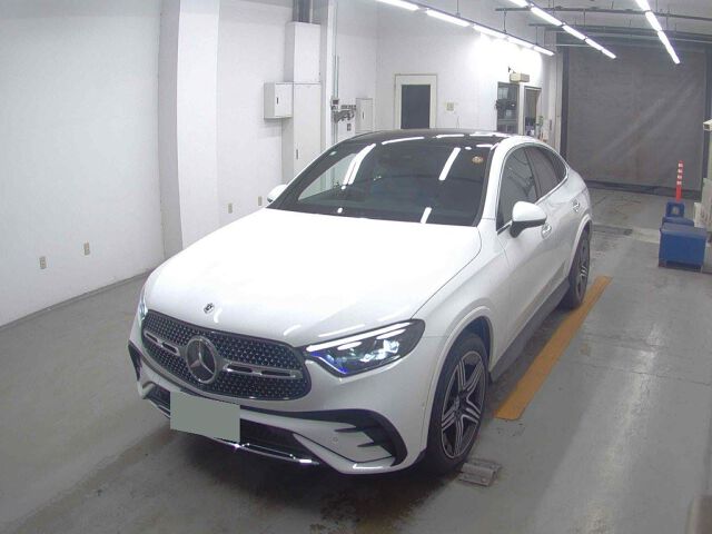 2023 Mercedes-AMG GLC 4-wheel drive AMG 4WD auction photo 4