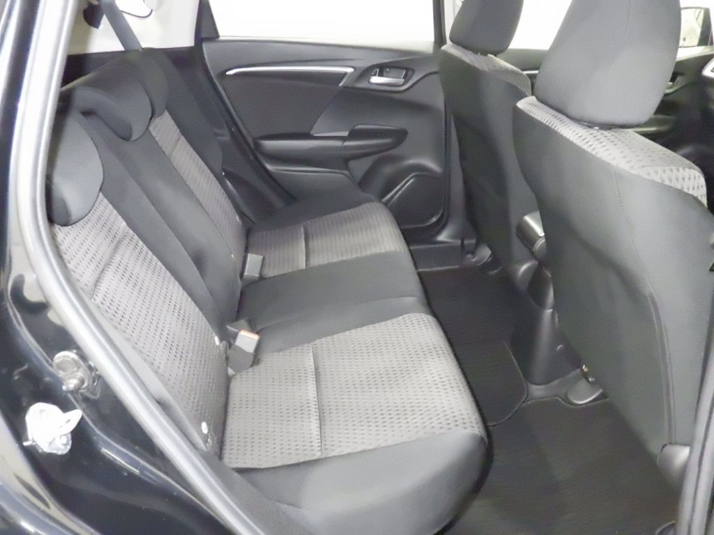 2017 Honda Fit ハイブリッドF auction photo 7