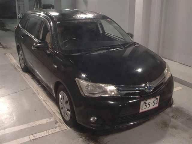 Japan Auction Vehicles 12 2013 Toyota Corolla Fielder ハイブリッド auction photo