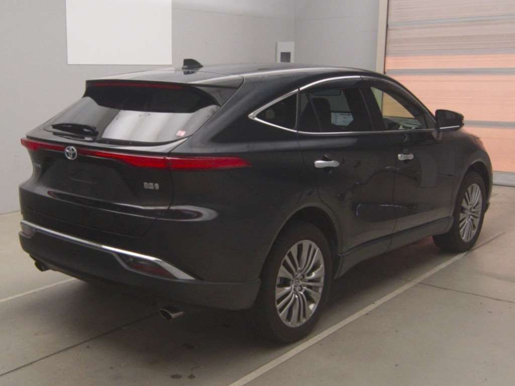 2022 Toyota Harrier Z 4WD auction photo 2