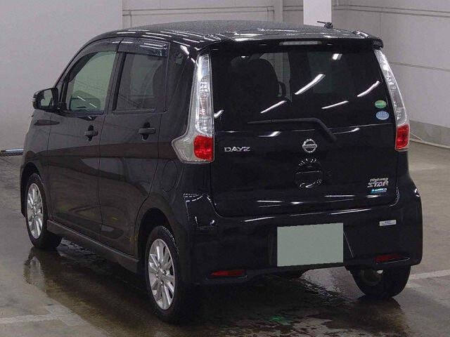 2013 Nissan Dayz ハイウェイスターX 4WD auction photo 2